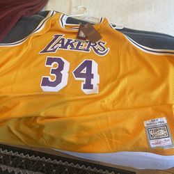 Lakers Jersey 6xl