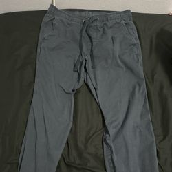 Gap Built-In Flex Modern Jogger Pants Size Medium