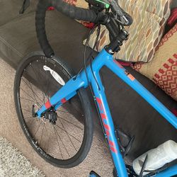 Fuji Sportif 1.1 Disc 2021 54cm ( M)