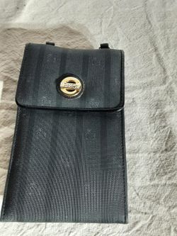 Michael Stephens Cross Body Wallet