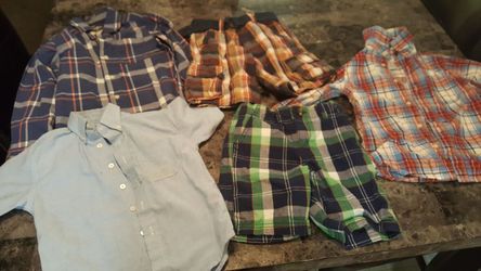 Boys shorts and shirts size 5