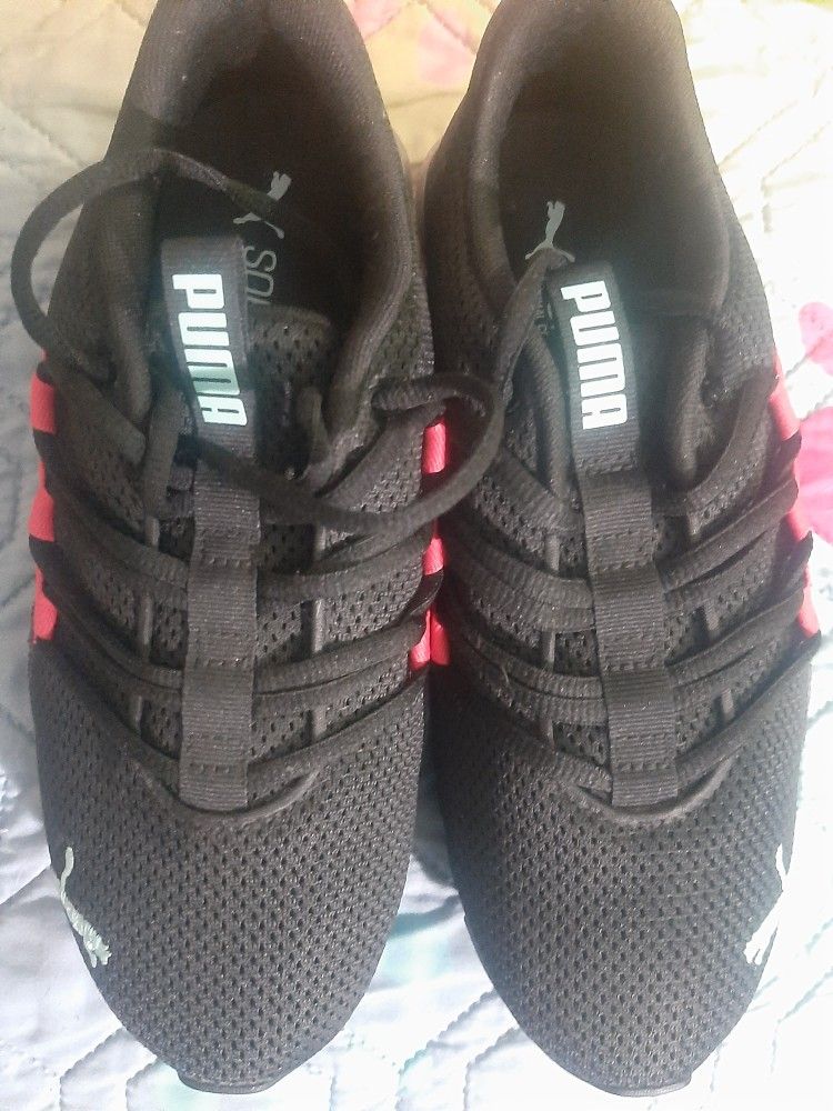 Puma Women Size 8