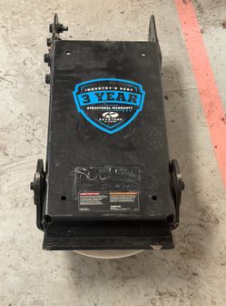 5th Wheel Pin Box