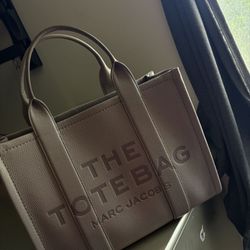 Medium Marc Jacob’s tote 