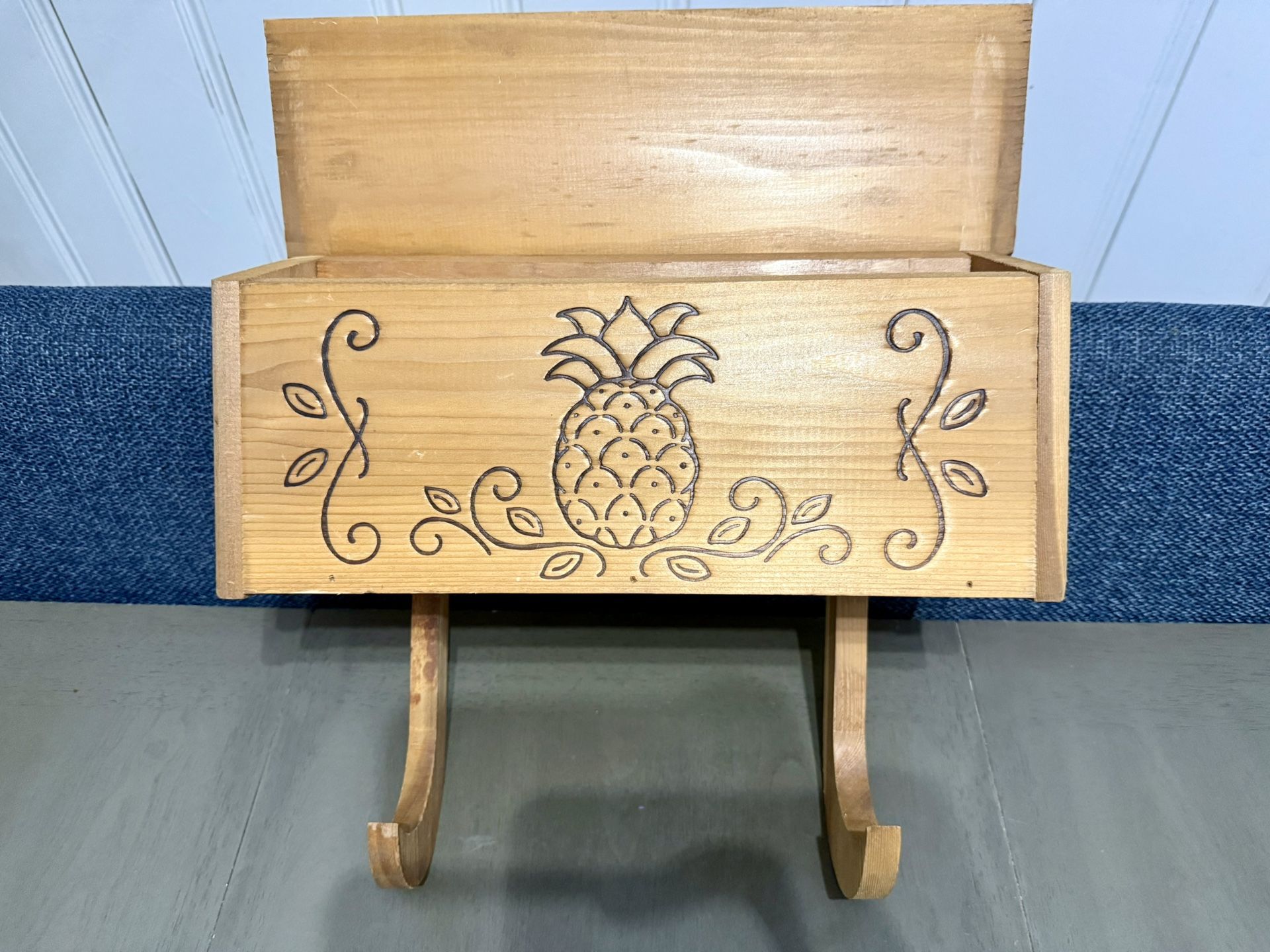 Entry Way Wall Mail Organizer