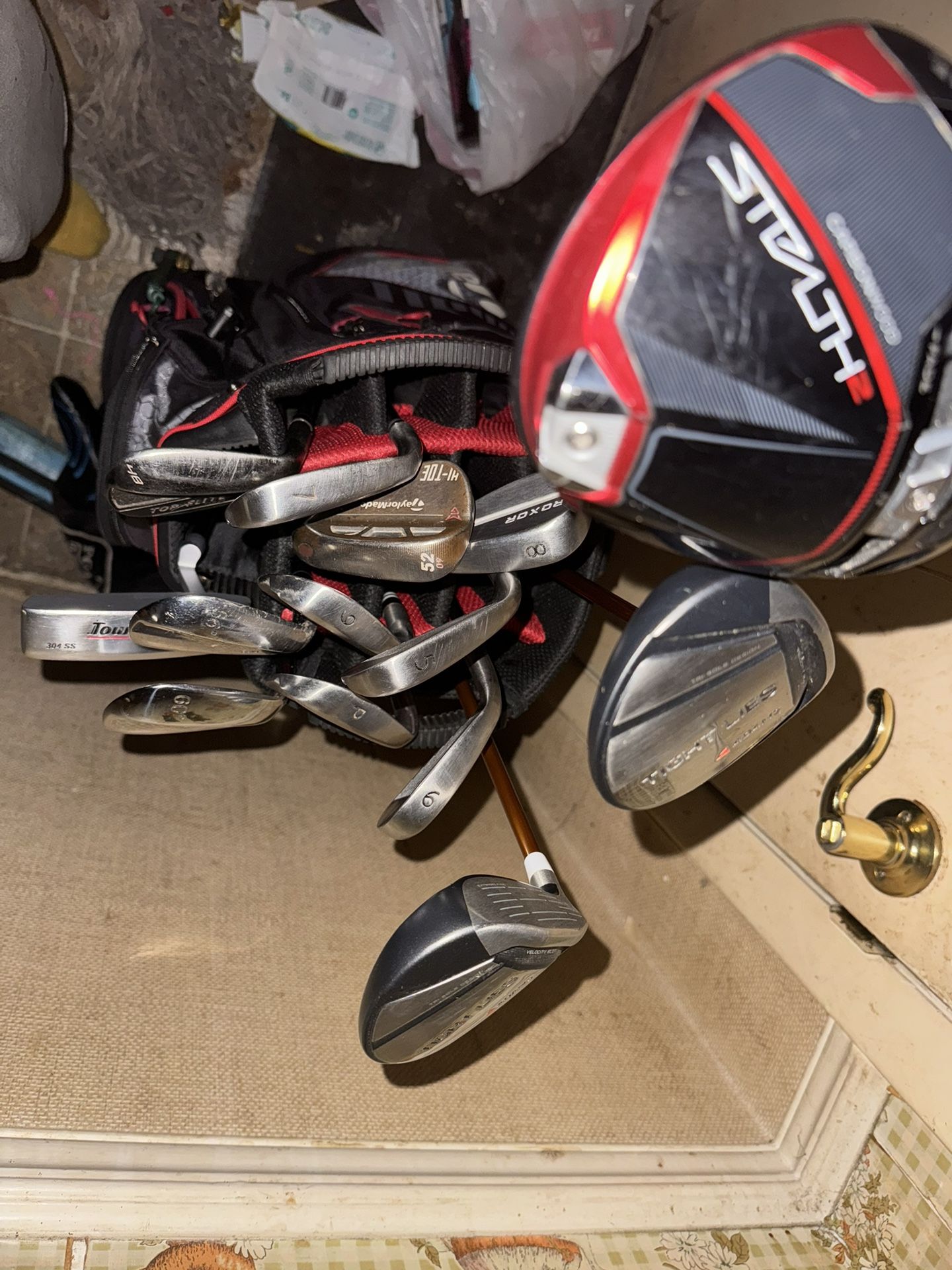 Stealth 2 Taylor made 13 Piece Club Set