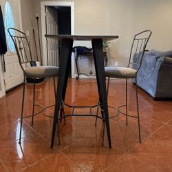 Table And Chairs For 2