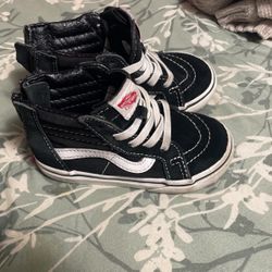 Boy Shoes Size7 Color Black Brand Vans