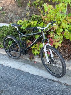 Khs Full Suspension Mountain Bike xtra large 26”