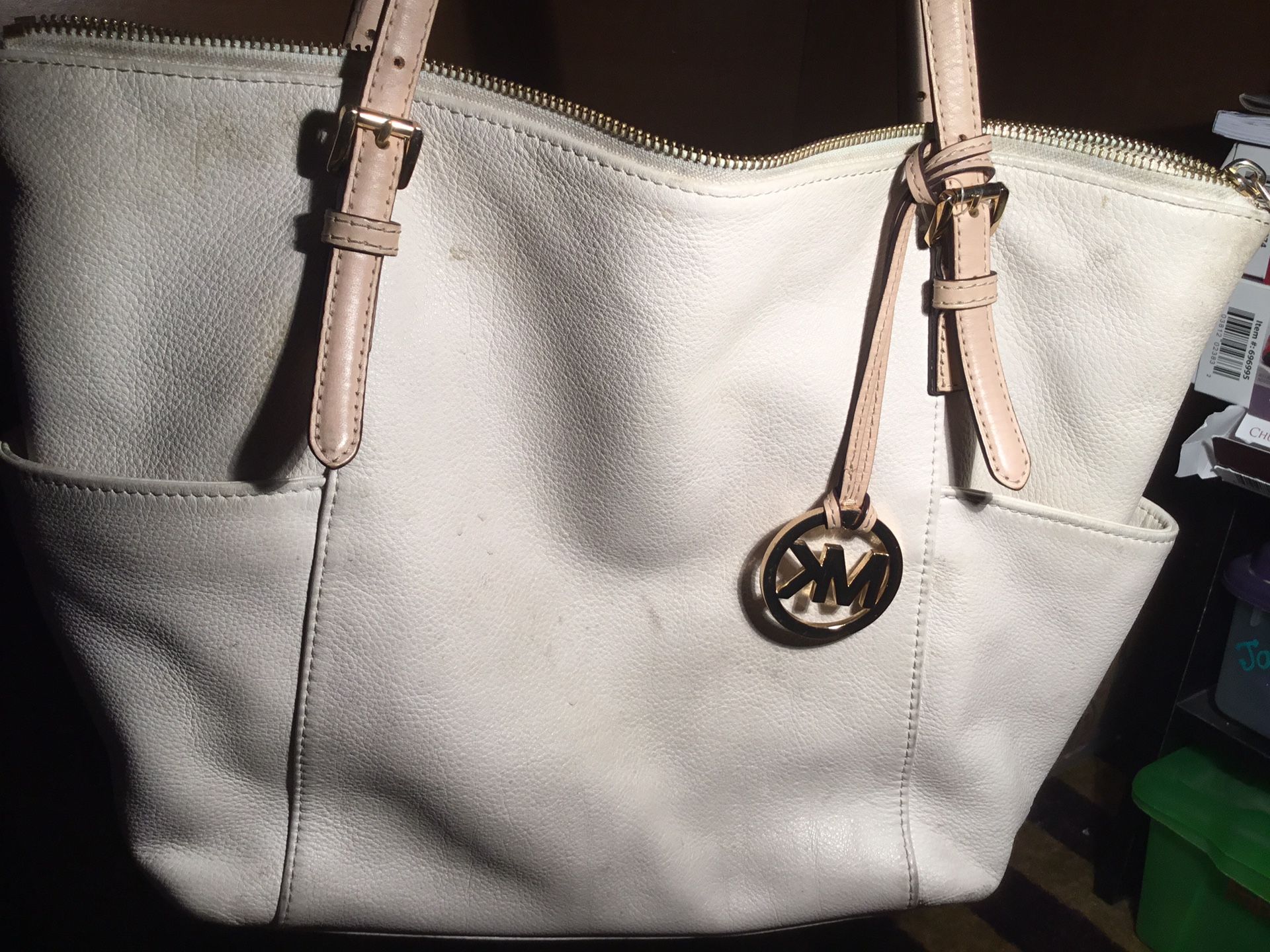 Michael Kor Leather Purse