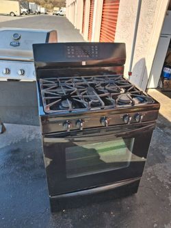 Kenmore Black Gas Range with Double Oven