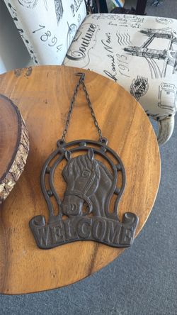 Cast Iron Horse Welcome Sign