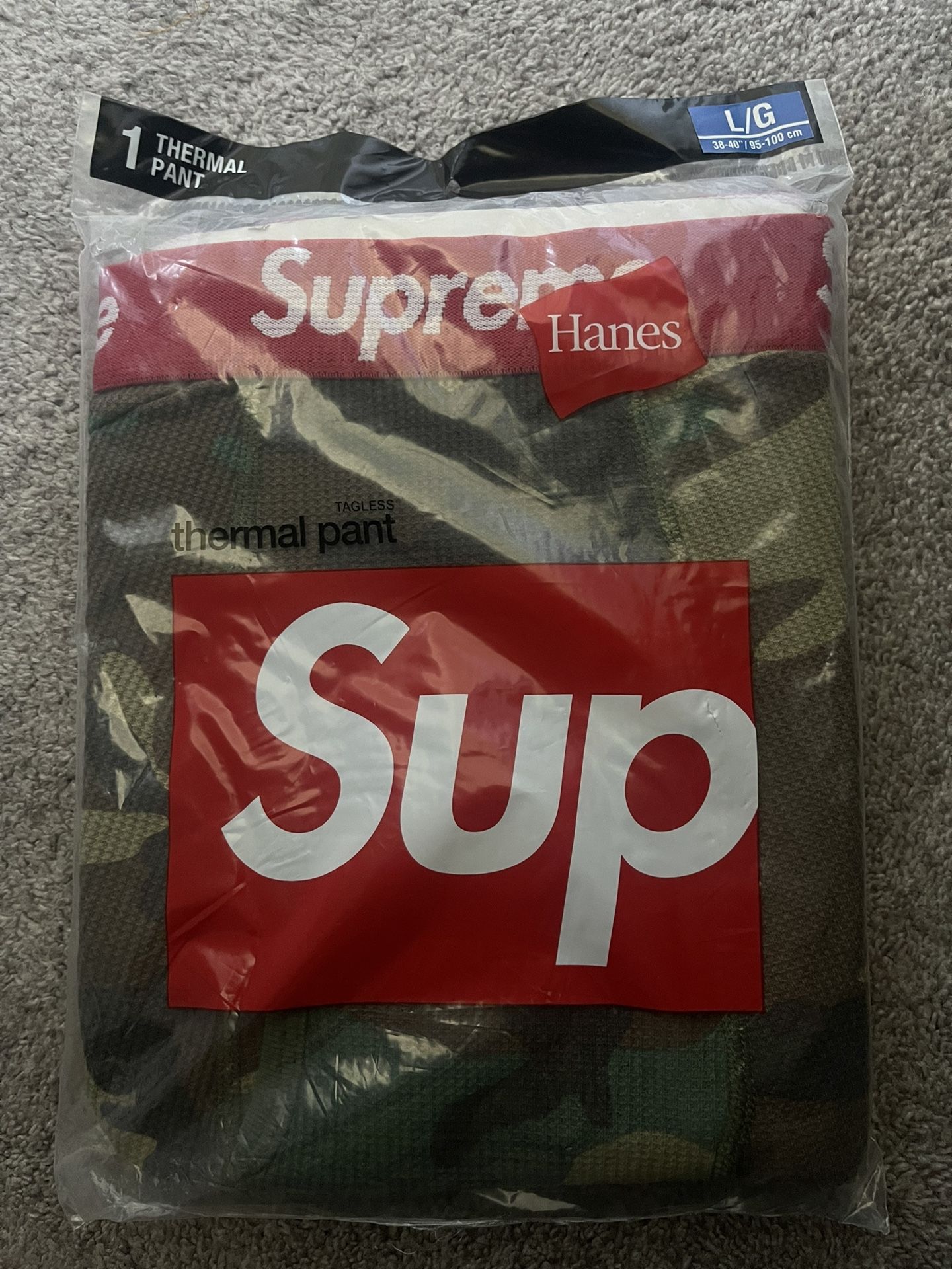 Supreme Thermal Camo Pants Size Large