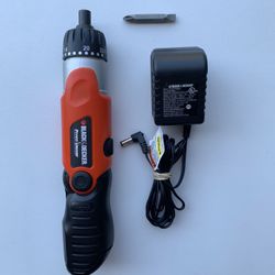 Black & Decker 9078 Pivot Driver 3.6V Cordless Screwdriver - With Charger adaptor
