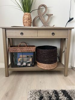 Console table