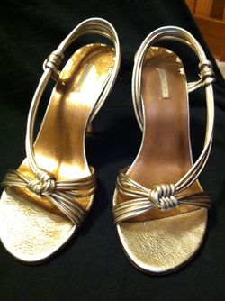 Max Studio Leather Sandals