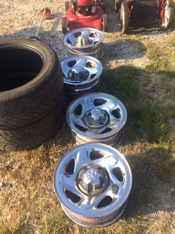 Dodge ram chrome five lug wheels