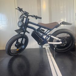 Dual-motor high-speed electric bicycle