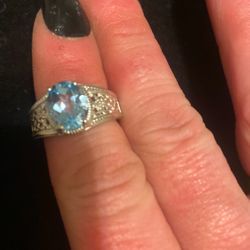 Beautiful Polished Silver Ring Blue Topaz And Diamonds