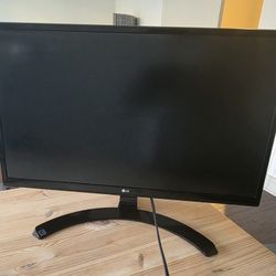 24" 4K UHD Monitor