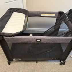 Baby Pack N Play/crib