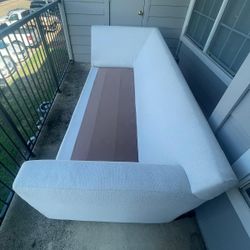 Free Sofa