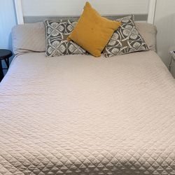 Queen Mattress With Bedframe For Sale! Mattress Barely Used! Guestroom