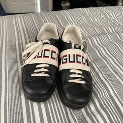 gucci ace stripe black
