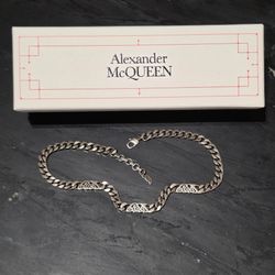 Alexander McQueen Logo link chain