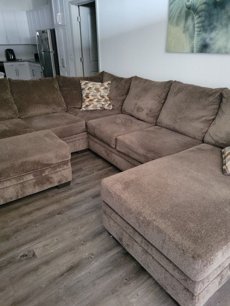 Sectional Sofa