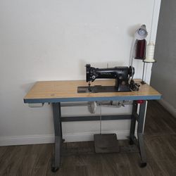 Singer Sewing Machine