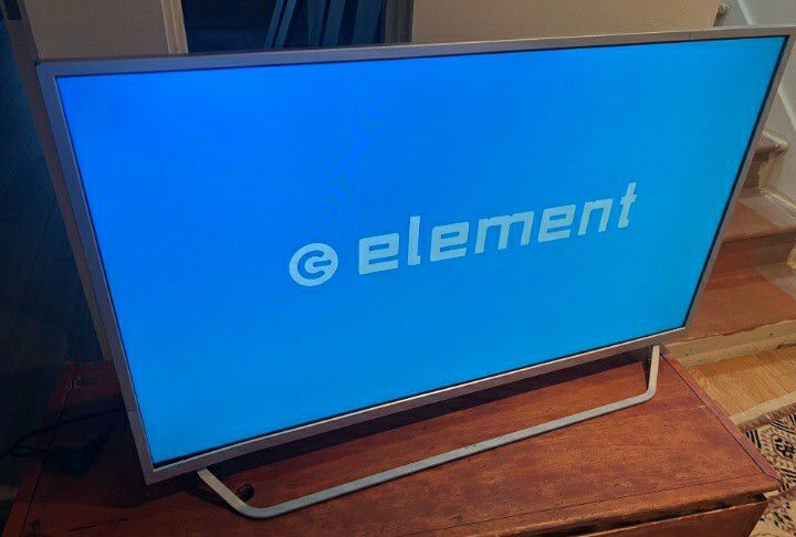 40" Element Tv With Roku With Jailbroken Fire stick 