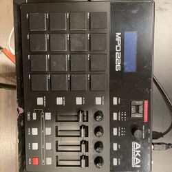 Akai Mpd226 