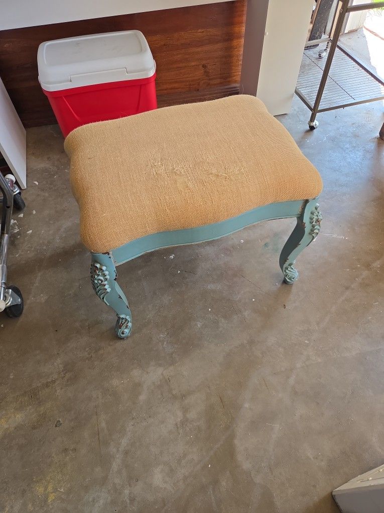 Antique Stool Chair
