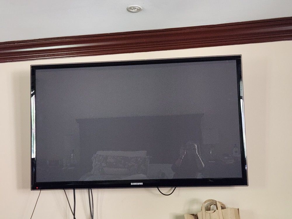 60inch Samsung TV Wifi And With Fire Stick