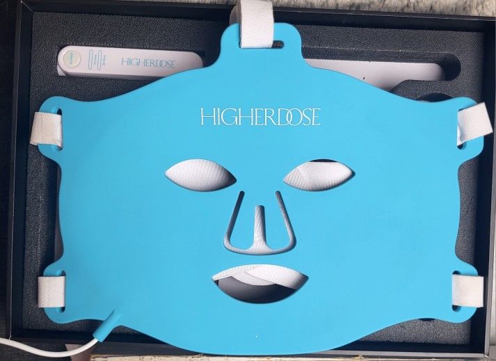 HigherDOSE Red Light Face Mask