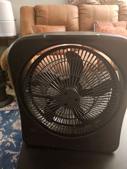 PORTABLE COOLING FAN WITH USB PORT