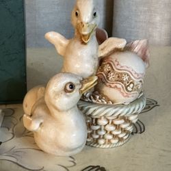 Harmony Kingdom Treasure Jests Jajka 2004 England Ducks Easter Basket