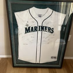 2004 Seattle Mariners Majestic Jersey Team Signed Framed