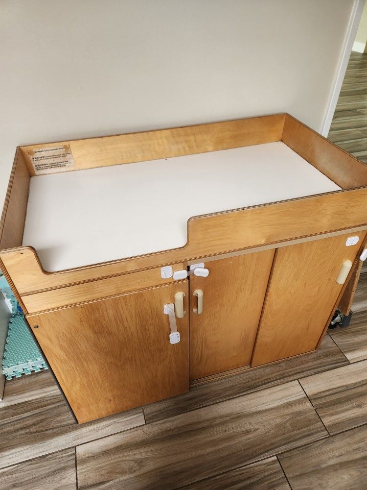 Changing Table