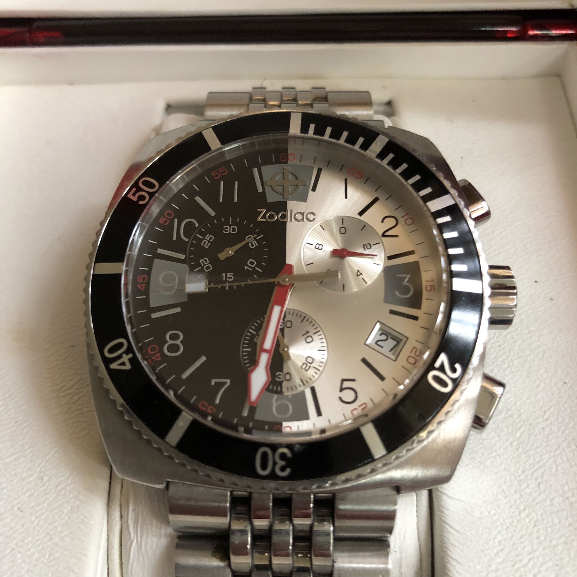 Zodiac Sea Dragon Quartz Swiss Watch ZO2111 for Sale in Carlsbad