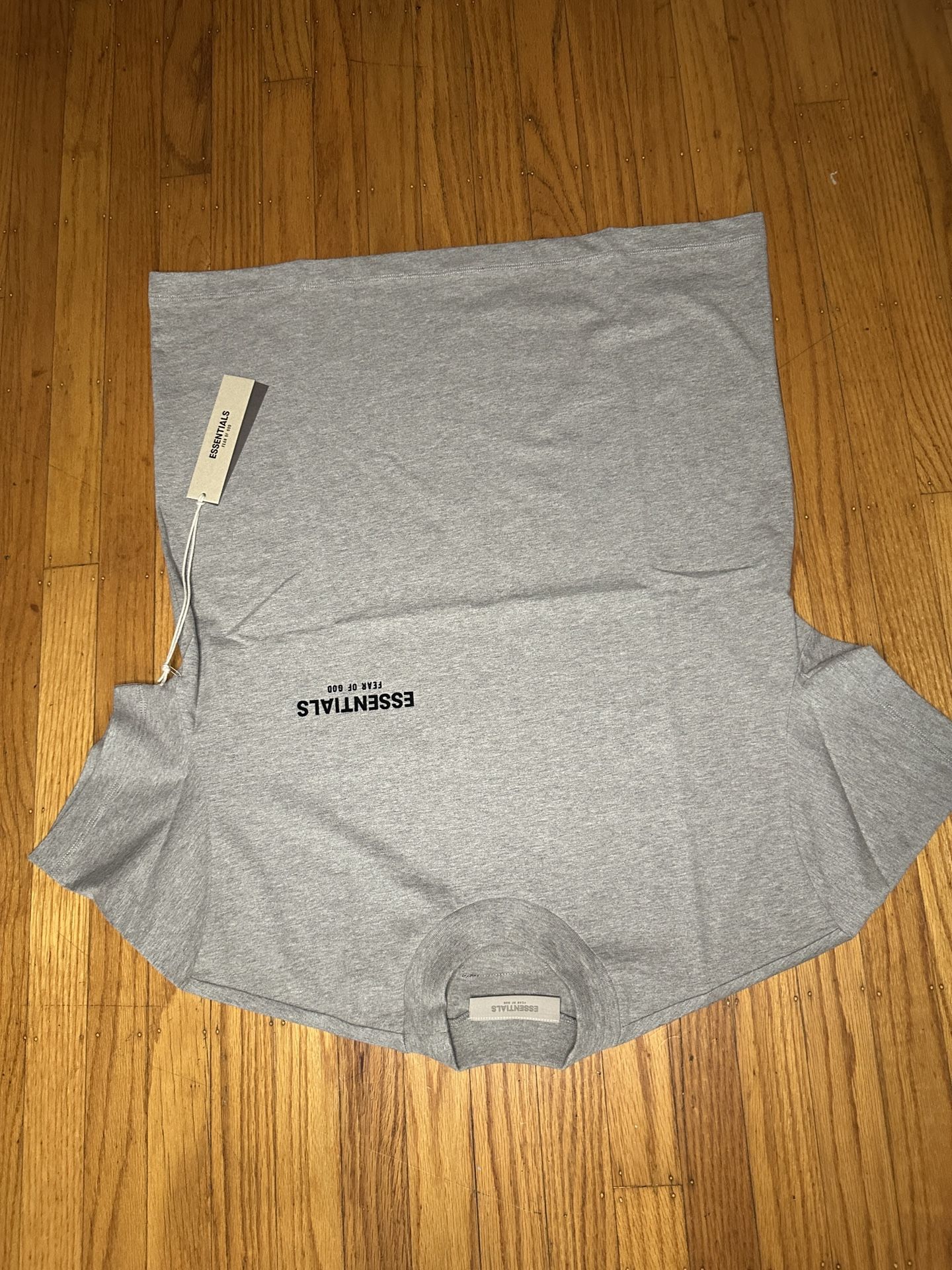 BULK essential Hoodie M And shirt XS