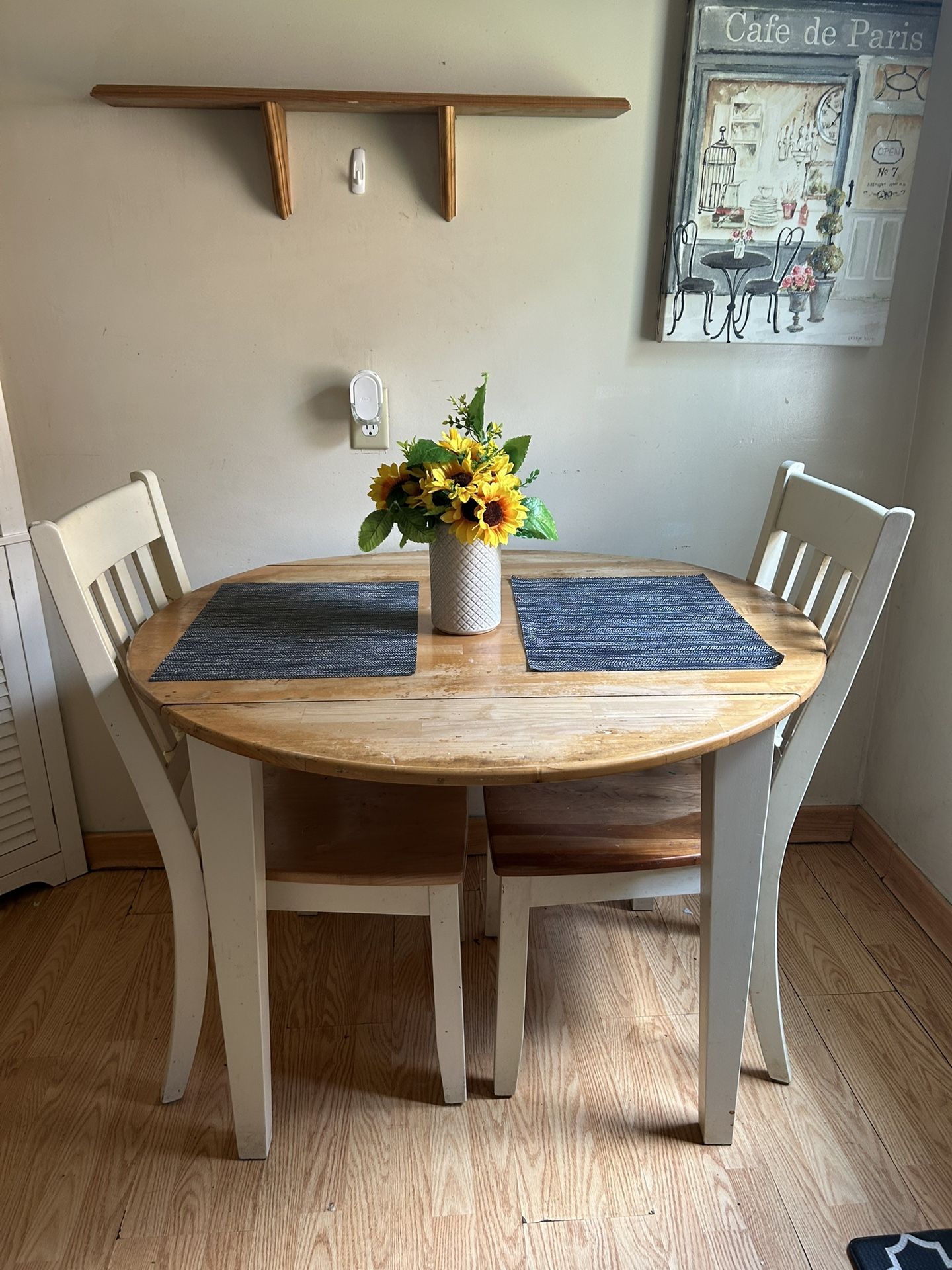 Kitchen table And chairs