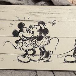 Cute Mickey Mouse & Minnie Mouse Wall Art