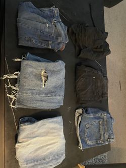 6 Pairs Of Bottoms For Woman - Size Small 