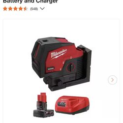 Milwaukee M12 12-Volt Lithium-lon Cordless Green 125 ft. Cross Line and Plumb Points Laser Level with 4.0 Ah Battery and Charger