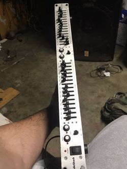 RadioShack Pro Audio Dual 15-Band Equalizer