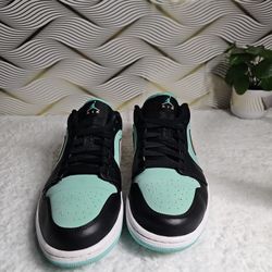 Jordan 1 Low SE Tropical Twist 11 M 