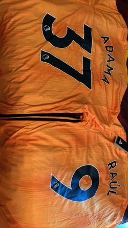 Wolverhampton Wanders 19/20 Jersey