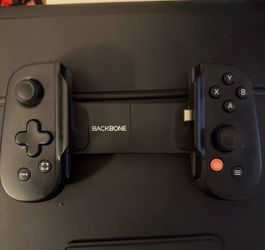 Backbone phone Controller For Xbox/Playstation Barely Used